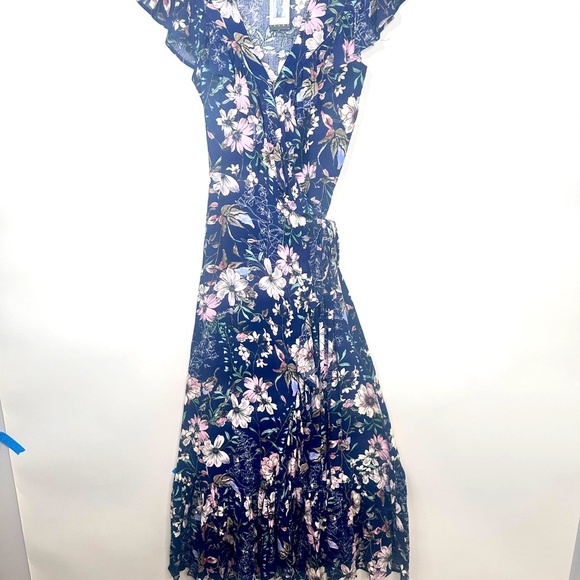 NWT Wrap Maxi Floral dress Size Small‎ Cap Sleeve by Sofia Vergara - Picture 9 of 13
